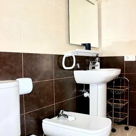 Ocean View Apartment *